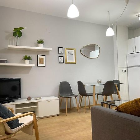 Quiet Apartment In The Heart Of Malaga Pool & Free Parking מראה חיצוני תמונה