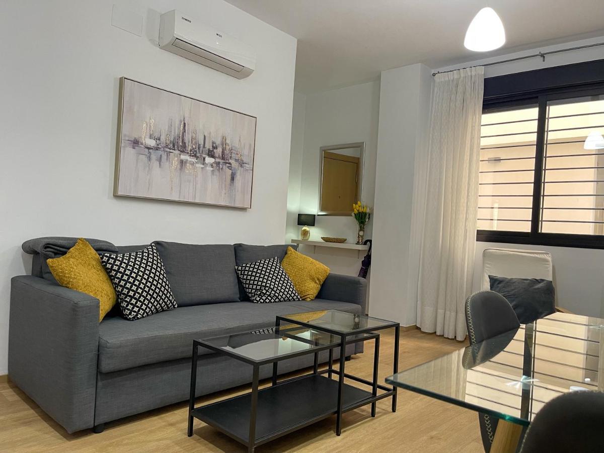 Quiet Apartment In The Heart Of Malaga Pool & Free Parking מראה חיצוני תמונה